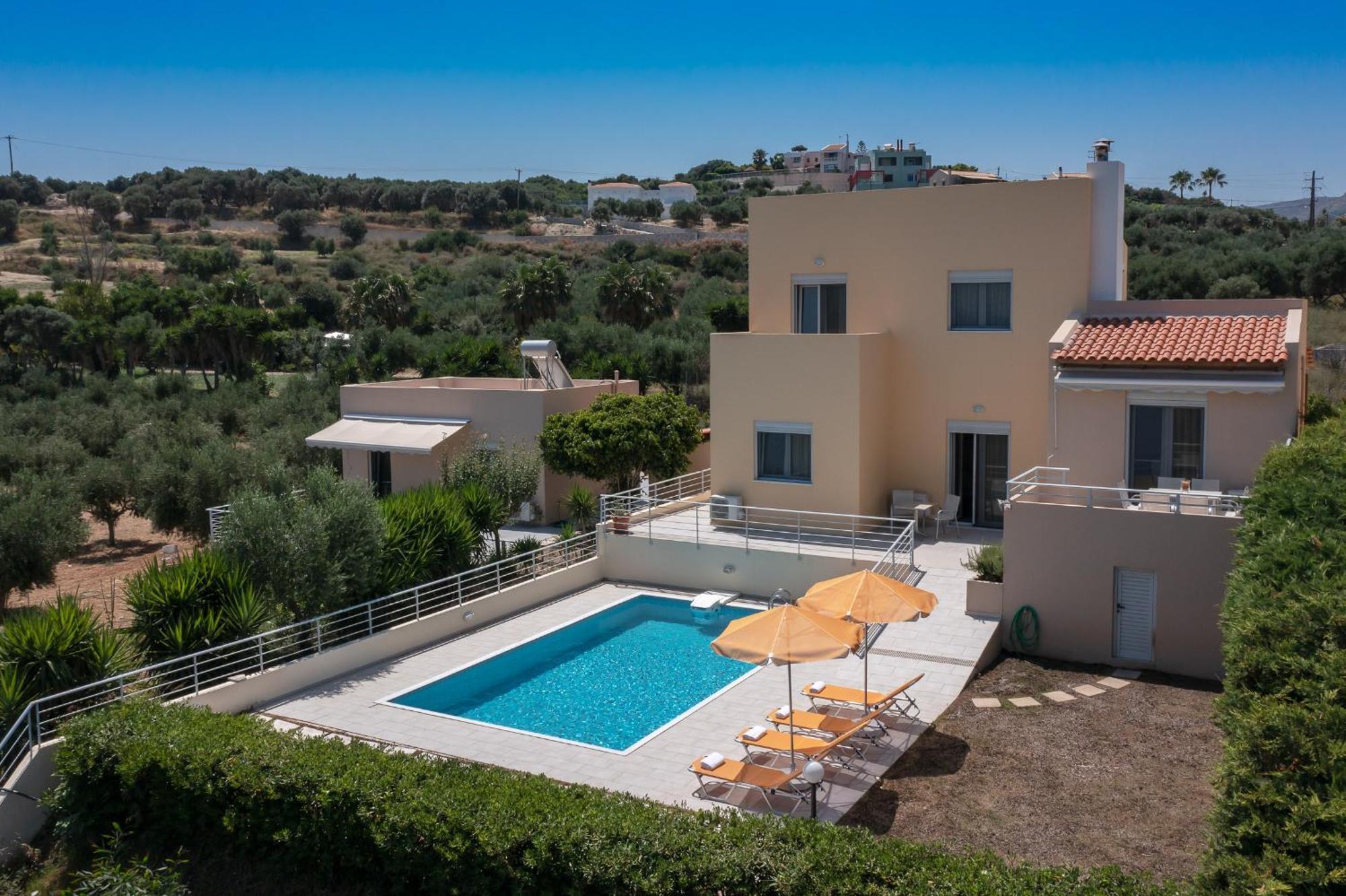 Yanni'S Villas Adelianos Kampos Exterior photo